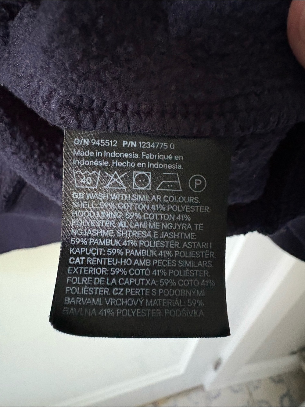 H&M Women’s Zip-Up Hoodie - Picture 3 of 4